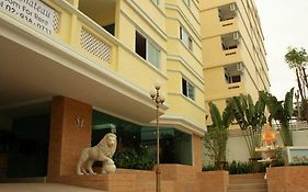 The Chateau Luxury Serviced Apartment